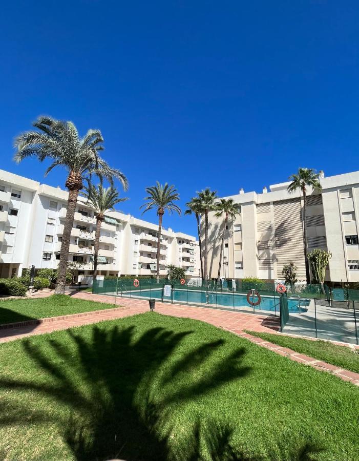 La Carihuela Lux Apartment Torremolinos Exterior foto